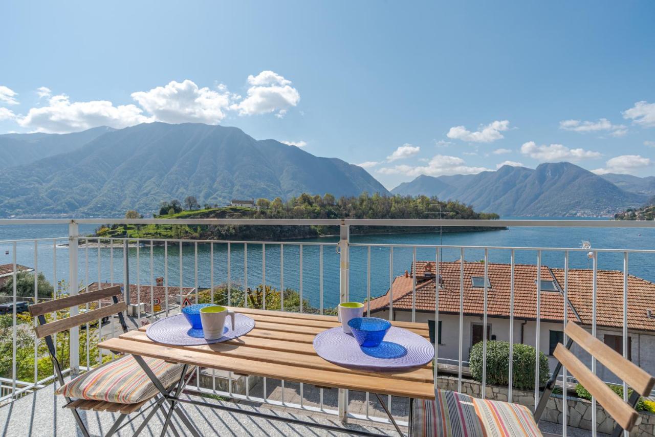 Lake Como Apartment With Balcony And Private Parking Ossuccio Bagian luar foto