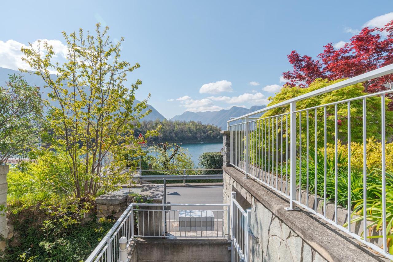Lake Como Apartment With Balcony And Private Parking Ossuccio Bagian luar foto