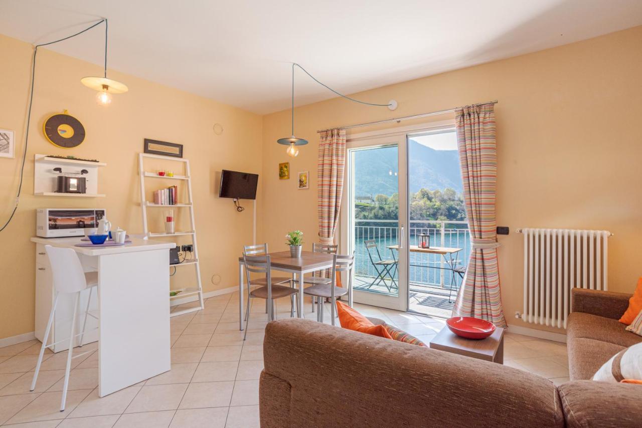 Lake Como Apartment With Balcony And Private Parking Ossuccio Bagian luar foto